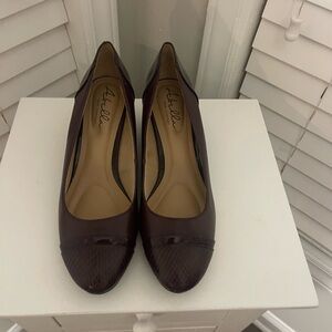 Abella Women's Burgundy Heels